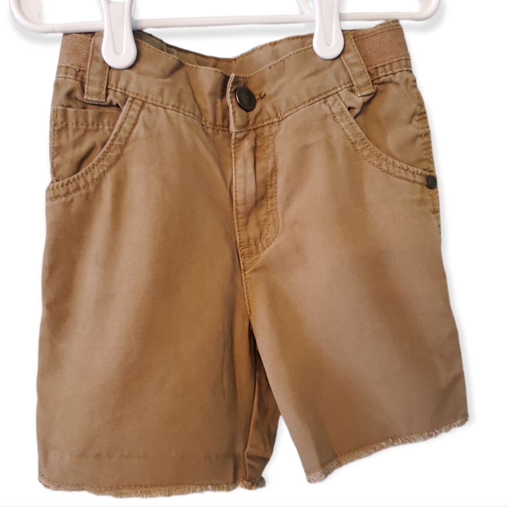 Oshkosh khaki shorts boy's size 3t
